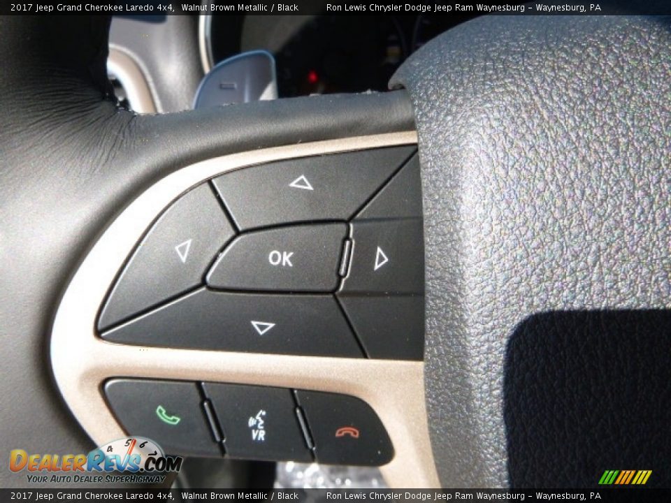 2017 Jeep Grand Cherokee Laredo 4x4 Walnut Brown Metallic / Black Photo #19