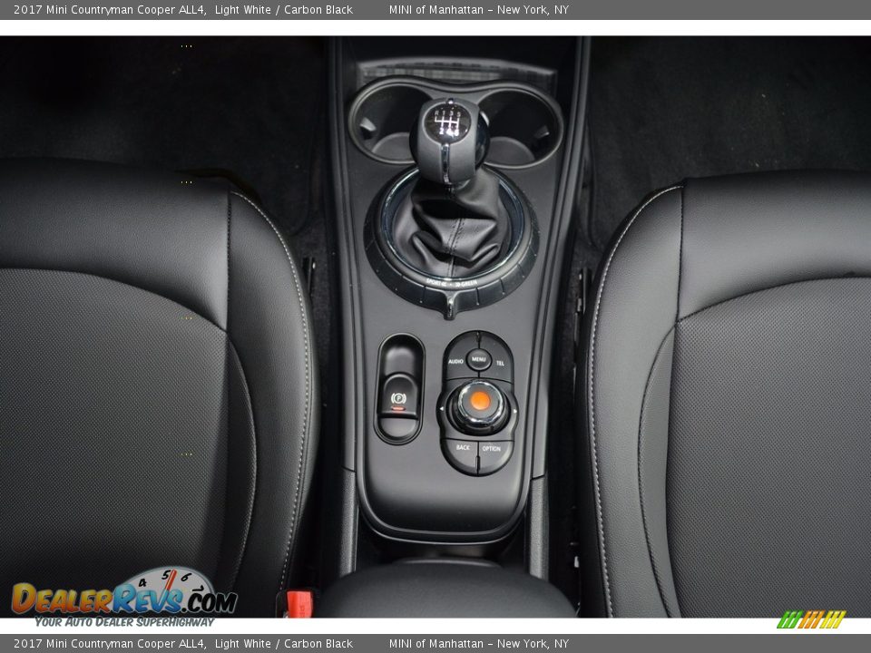 2017 Mini Countryman Cooper ALL4 Light White / Carbon Black Photo #15