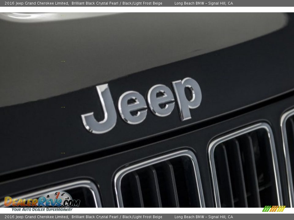 2016 Jeep Grand Cherokee Limited Brilliant Black Crystal Pearl / Black/Light Frost Beige Photo #25