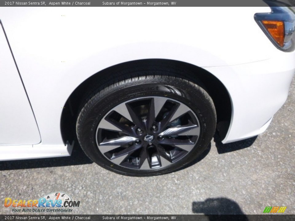 2017 Nissan Sentra SR Aspen White / Charcoal Photo #2