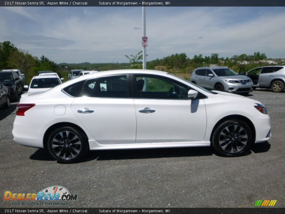 2017 Nissan Sentra SR Aspen White / Charcoal Photo #6