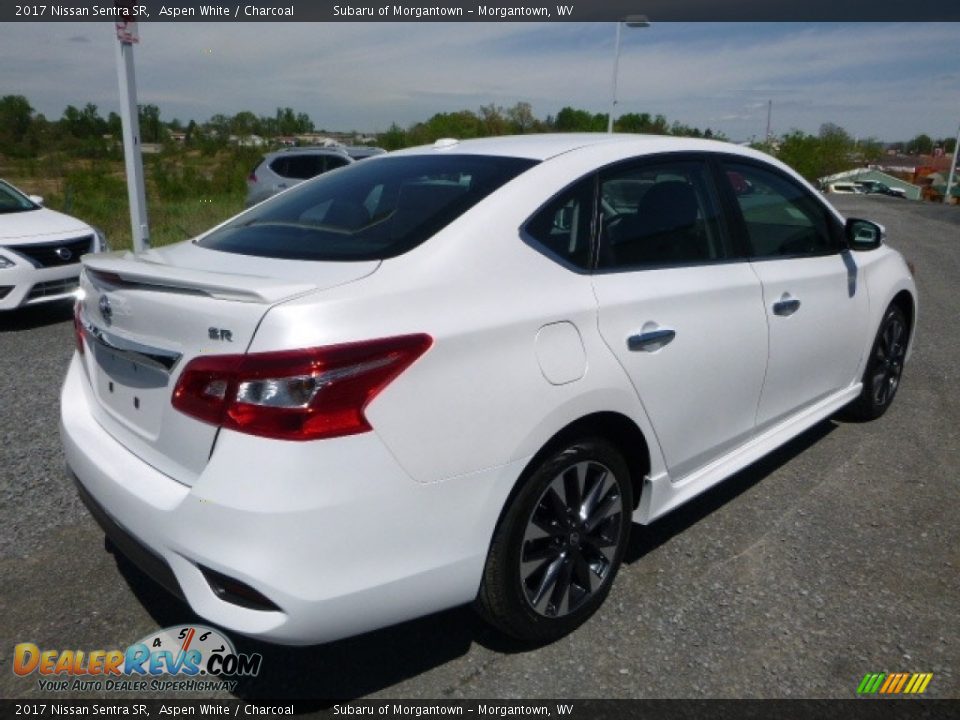2017 Nissan Sentra SR Aspen White / Charcoal Photo #7