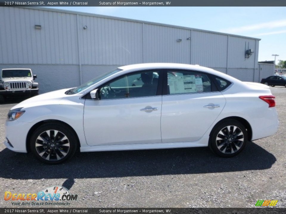 2017 Nissan Sentra SR Aspen White / Charcoal Photo #10
