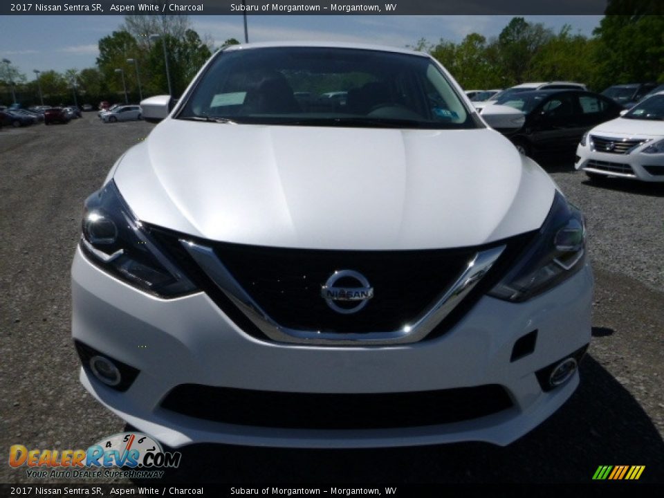 2017 Nissan Sentra SR Aspen White / Charcoal Photo #12