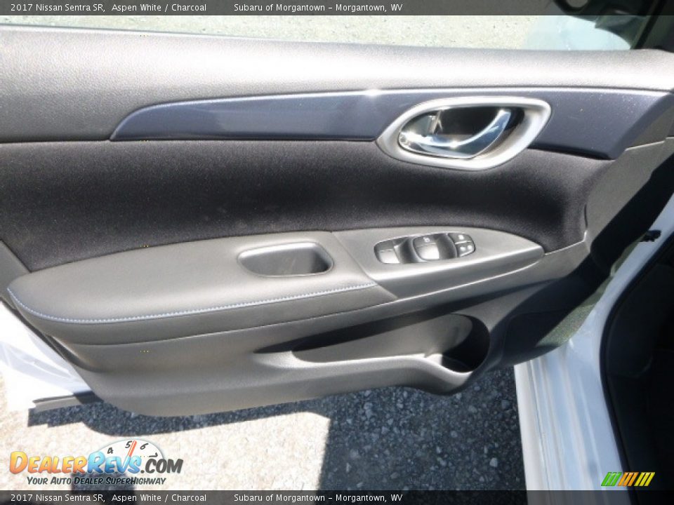 2017 Nissan Sentra SR Aspen White / Charcoal Photo #14