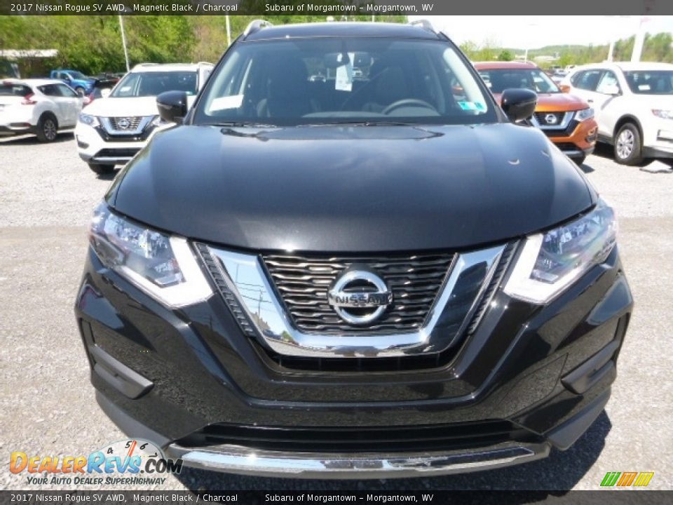 2017 Nissan Rogue SV AWD Magnetic Black / Charcoal Photo #12