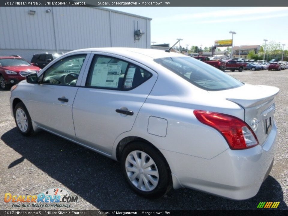 2017 Nissan Versa S Brilliant Silver / Charcoal Photo #9