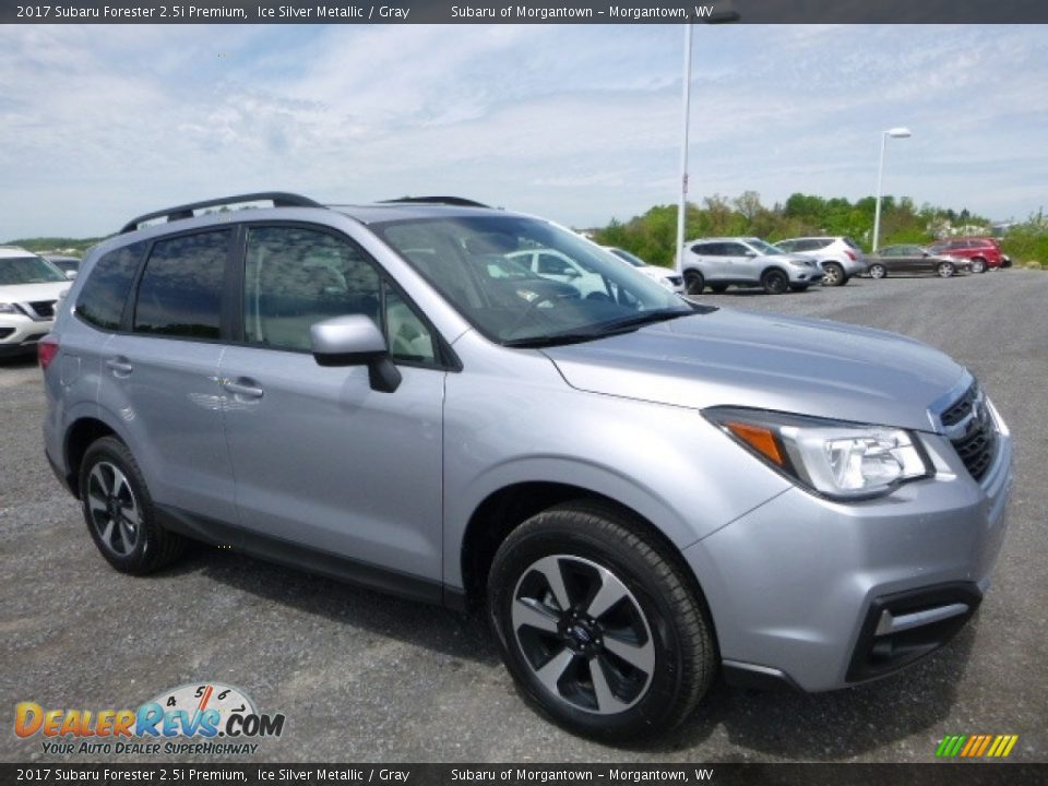 2017 Subaru Forester 2.5i Premium Ice Silver Metallic / Gray Photo #1