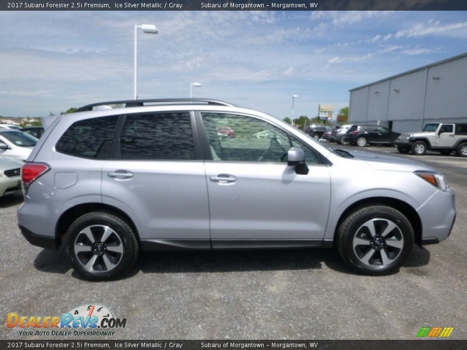 2017 Subaru Forester 2.5i Premium Ice Silver Metallic / Gray Photo #3