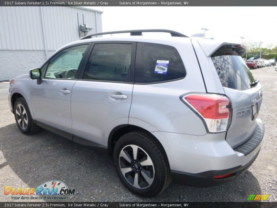 2017 Subaru Forester 2.5i Premium Ice Silver Metallic / Gray Photo #9