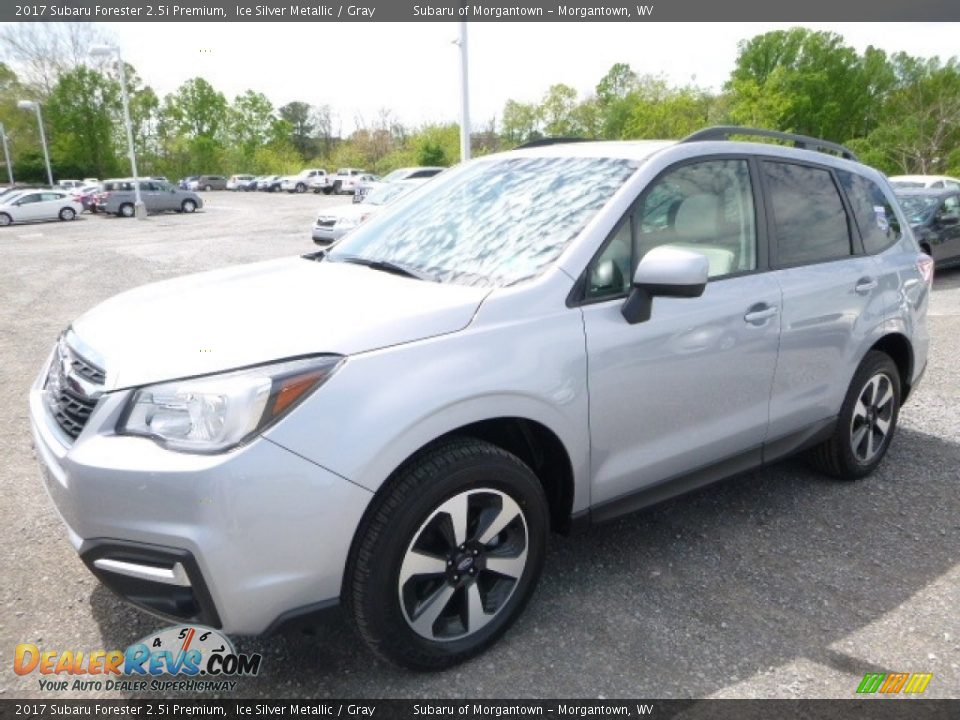 2017 Subaru Forester 2.5i Premium Ice Silver Metallic / Gray Photo #11