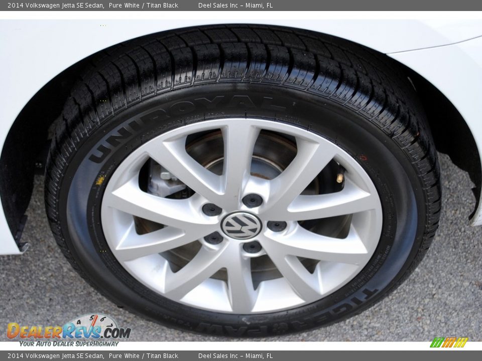 2014 Volkswagen Jetta SE Sedan Pure White / Titan Black Photo #11