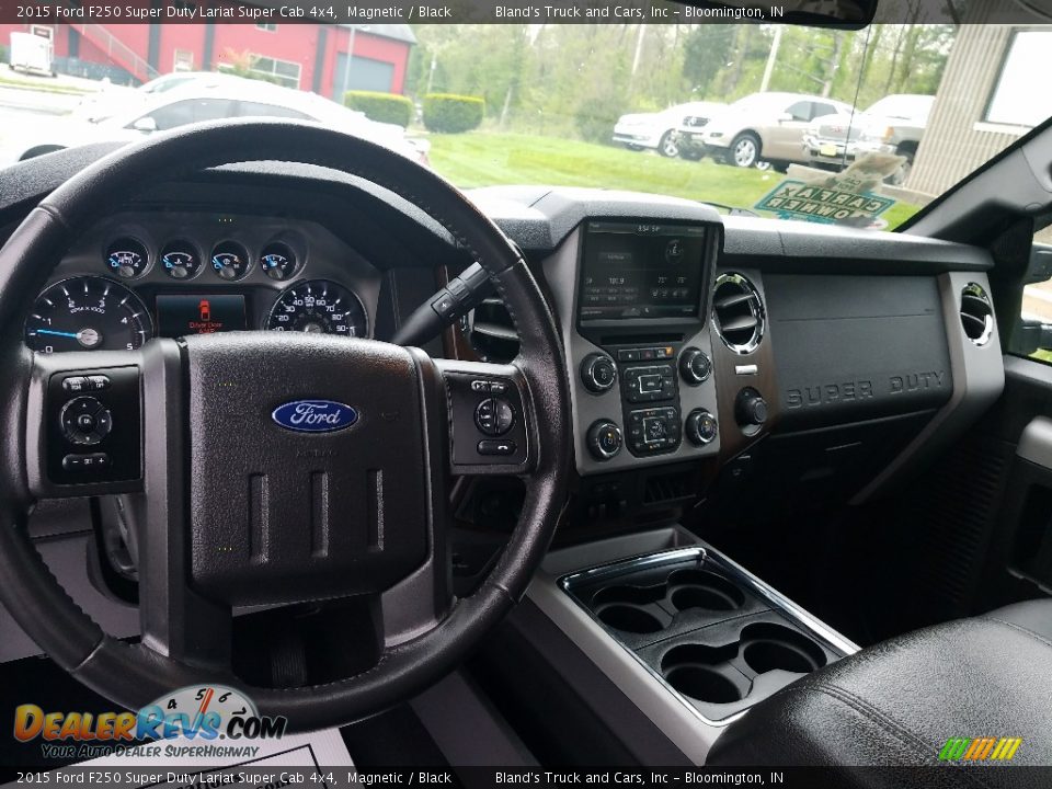 2015 Ford F250 Super Duty Lariat Super Cab 4x4 Magnetic / Black Photo #21