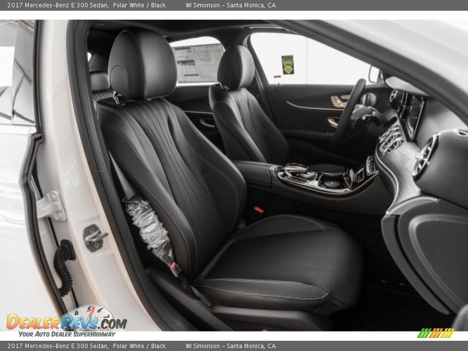 2017 Mercedes-Benz E 300 Sedan Polar White / Black Photo #2