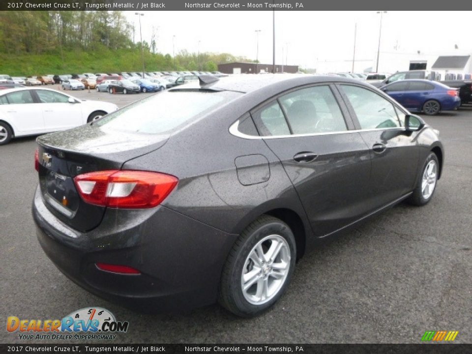 2017 Chevrolet Cruze LT Tungsten Metallic / Jet Black Photo #5