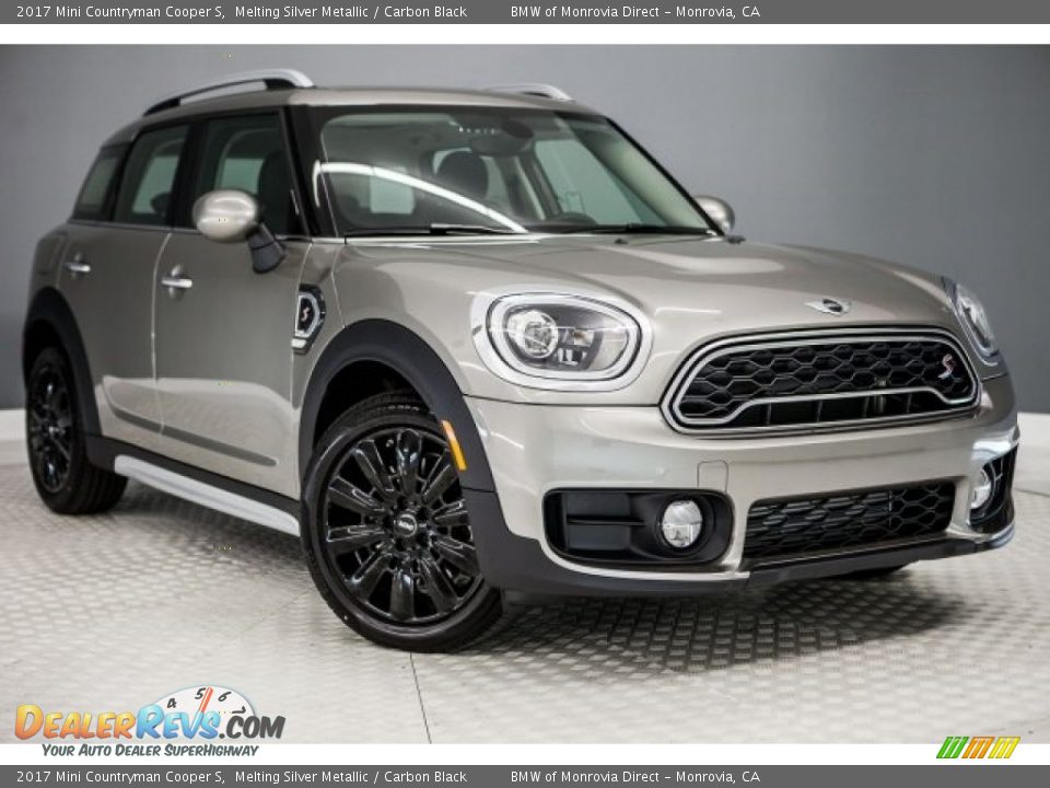 Front 3/4 View of 2017 Mini Countryman Cooper S Photo #12