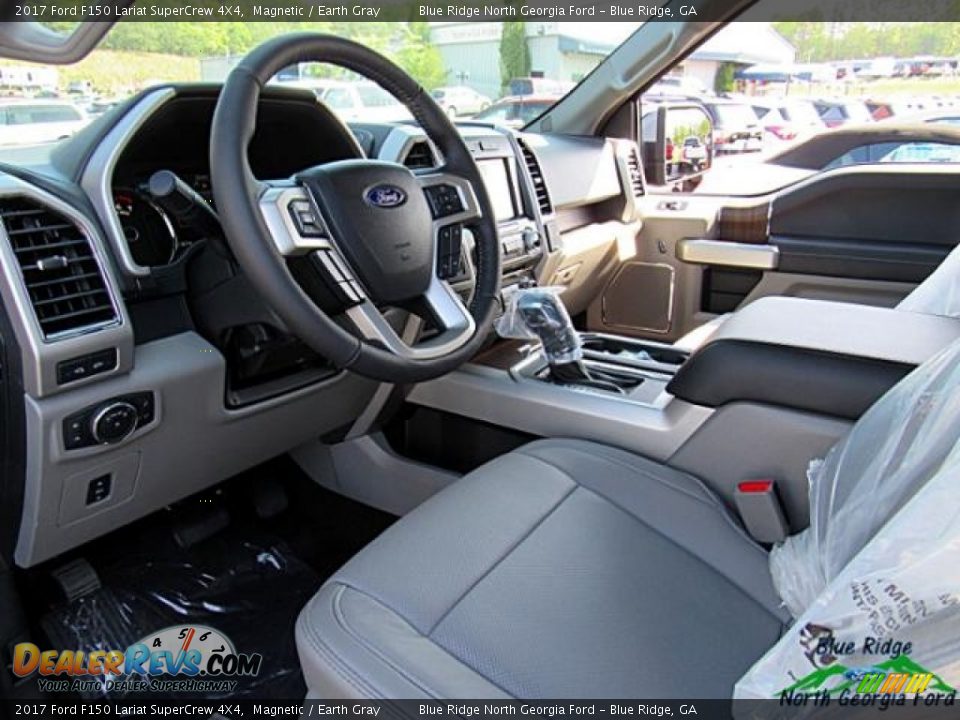 2017 Ford F150 Lariat SuperCrew 4X4 Magnetic / Earth Gray Photo #32