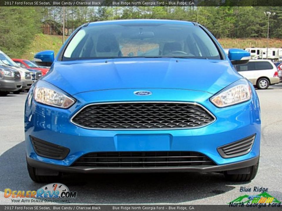 2017 Ford Focus SE Sedan Blue Candy / Charcoal Black Photo #8