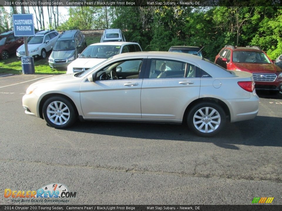 2014 Chrysler 200 Touring Sedan Cashmere Pearl / Black/Light Frost Beige Photo #9