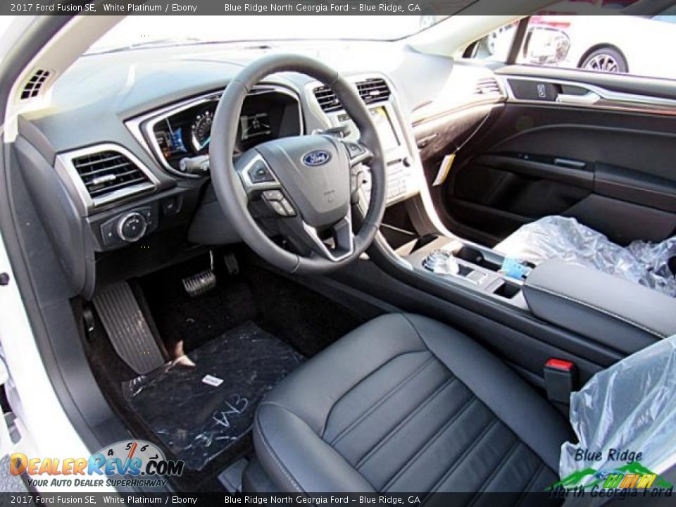 2017 Ford Fusion SE White Platinum / Ebony Photo #29