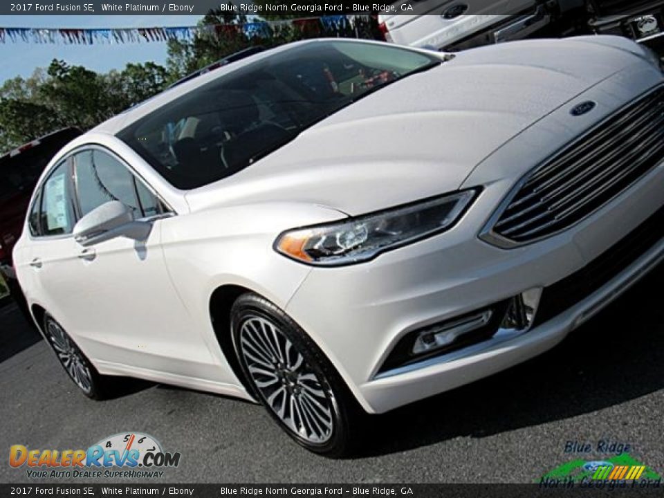 2017 Ford Fusion SE White Platinum / Ebony Photo #34