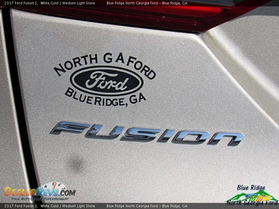 2017 Ford Fusion S White Gold / Medium Light Stone Photo #34