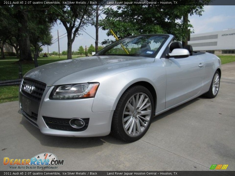Front 3/4 View of 2011 Audi A5 2.0T quattro Convertible Photo #10