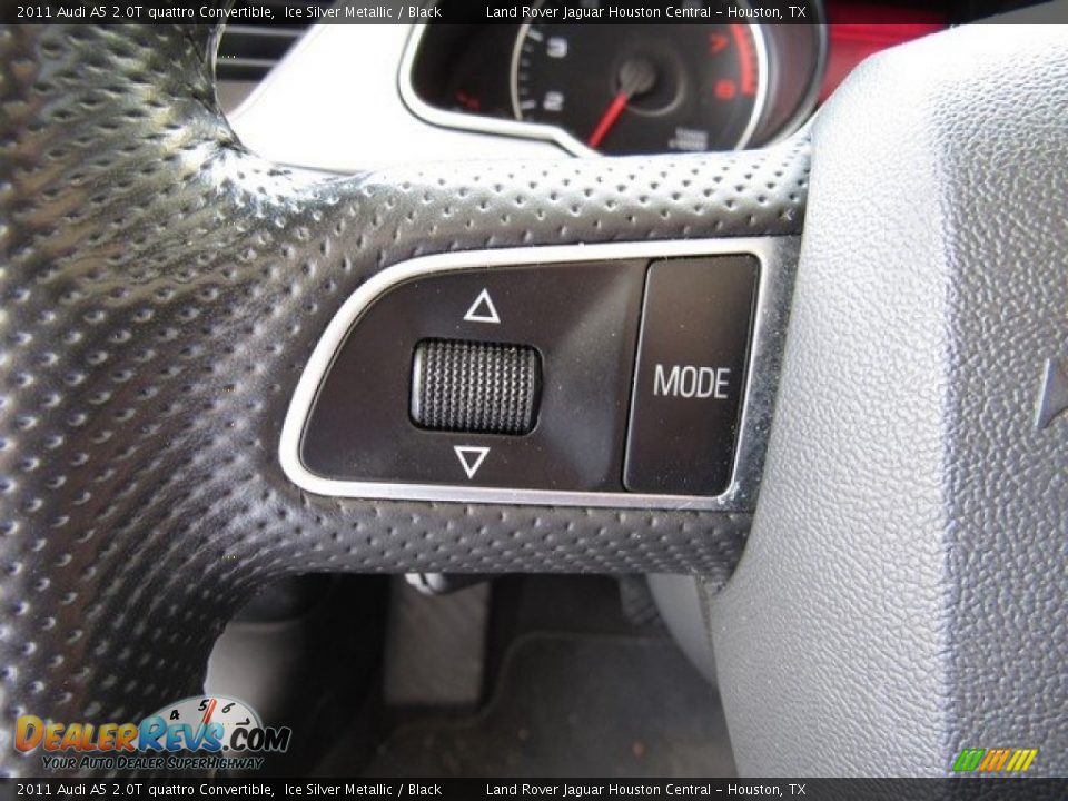 2011 Audi A5 2.0T quattro Convertible Ice Silver Metallic / Black Photo #26