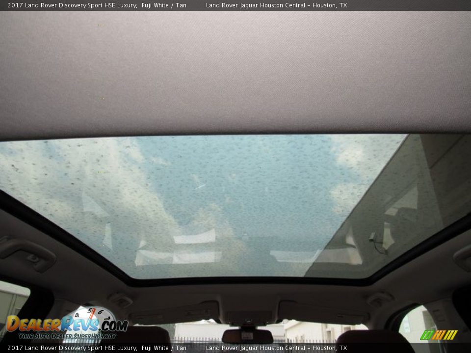 Sunroof of 2017 Land Rover Discovery Sport HSE Luxury Photo #17