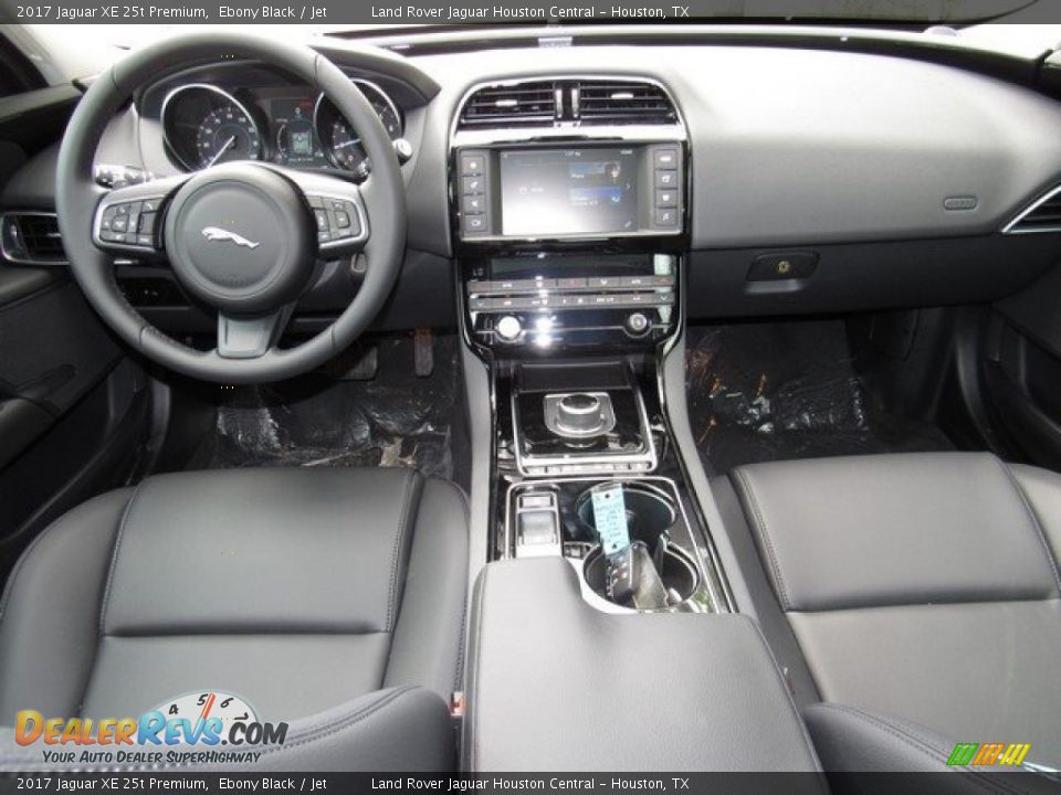 2017 Jaguar XE 25t Premium Ebony Black / Jet Photo #4