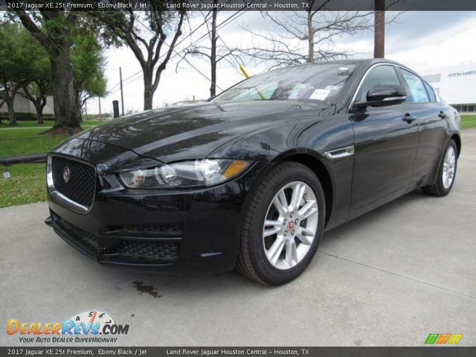 2017 Jaguar XE 25t Premium Ebony Black / Jet Photo #10