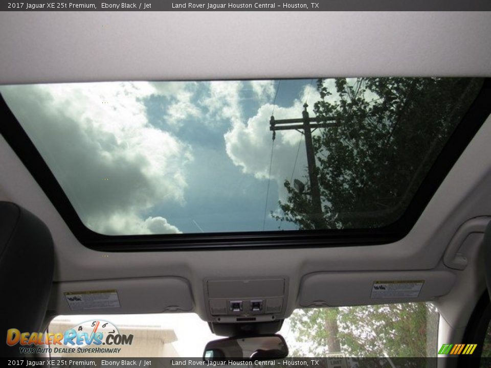 2017 Jaguar XE 25t Premium Ebony Black / Jet Photo #16