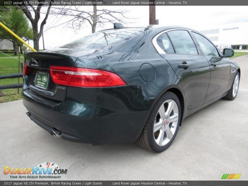 2017 Jaguar XE 25t Premium British Racing Green / Light Oyster Photo #7