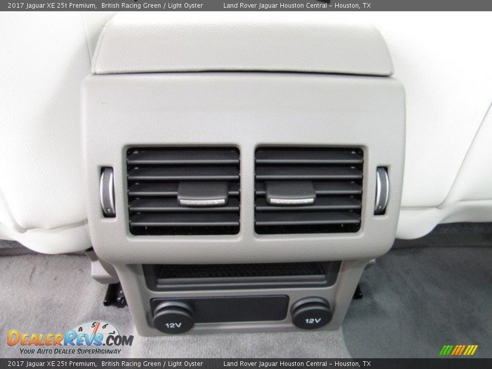 2017 Jaguar XE 25t Premium British Racing Green / Light Oyster Photo #15