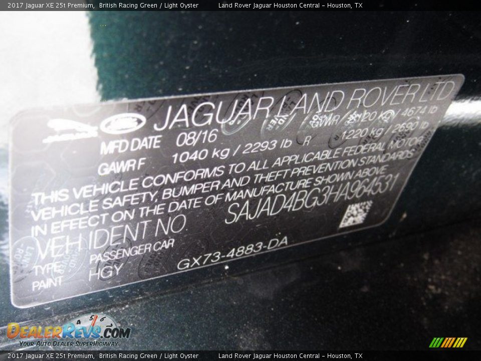 2017 Jaguar XE 25t Premium British Racing Green / Light Oyster Photo #21