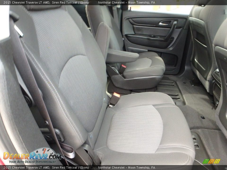 2015 Chevrolet Traverse LT AWD Siren Red Tintcoat / Ebony Photo #18