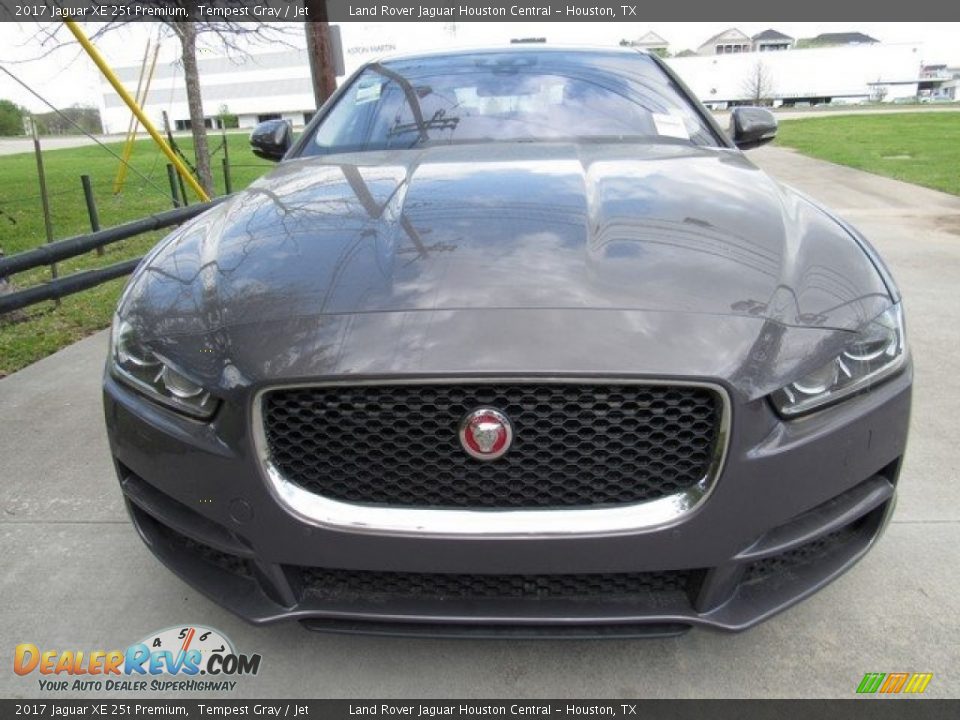 2017 Jaguar XE 25t Premium Tempest Gray / Jet Photo #9