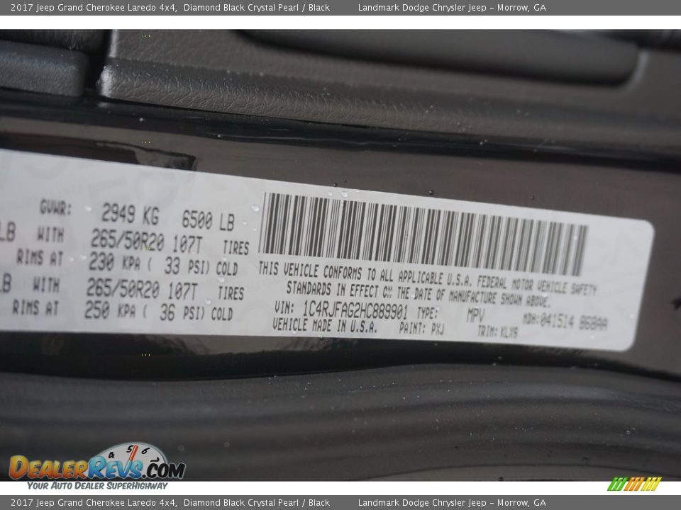 2017 Jeep Grand Cherokee Laredo 4x4 Diamond Black Crystal Pearl / Black Photo #9