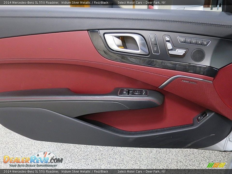 Door Panel of 2014 Mercedes-Benz SL 550 Roadster Photo #23
