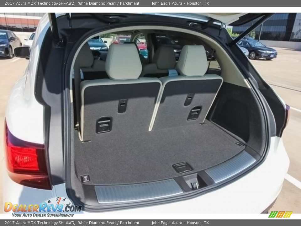 2017 Acura MDX Technology SH-AWD White Diamond Pearl / Parchment Photo #19