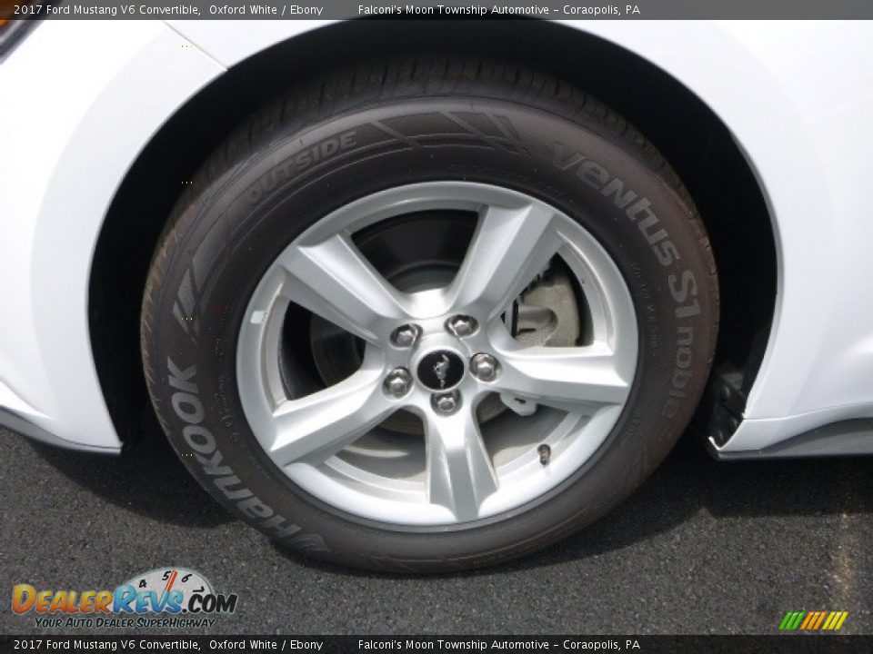 2017 Ford Mustang V6 Convertible Oxford White / Ebony Photo #9