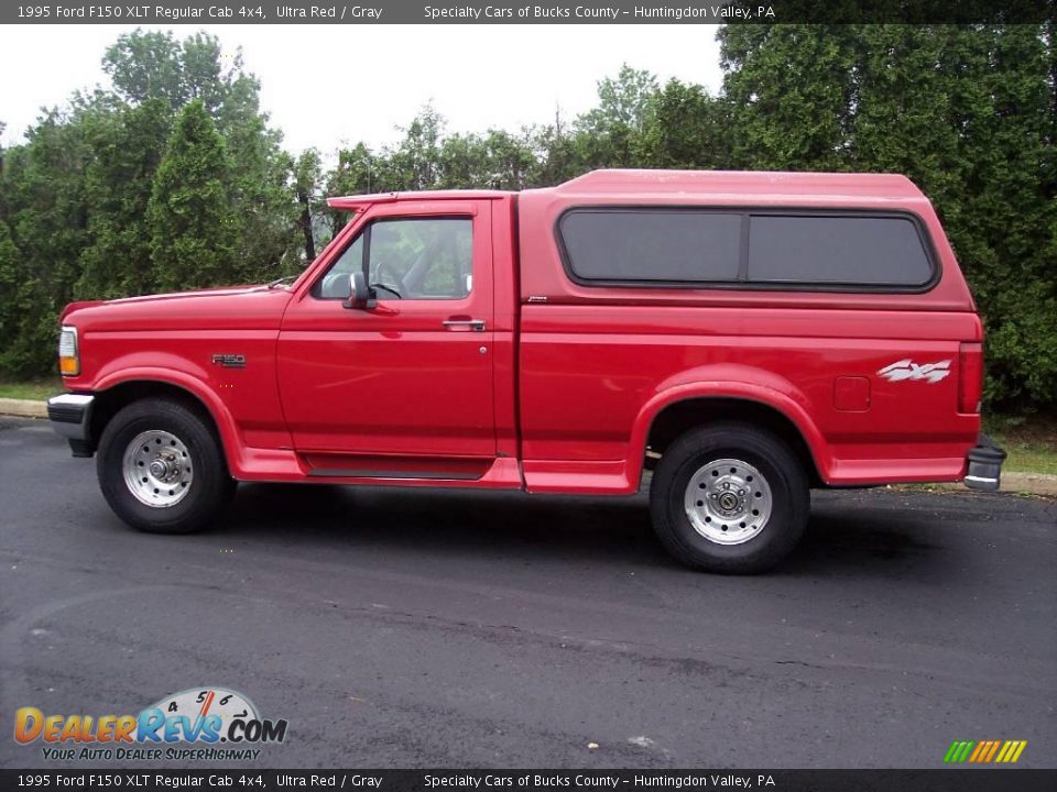 1995 Ford F150 XLT Regular Cab 4x4 Ultra Red / Gray Photo #6