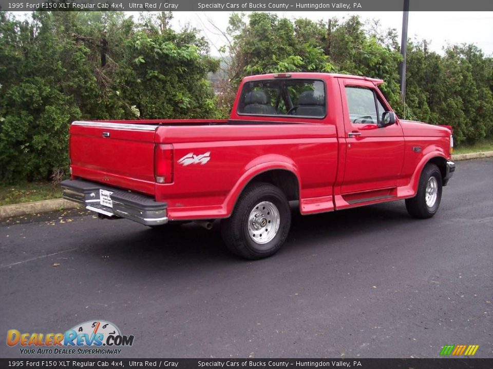 1995 Ford F150 XLT Regular Cab 4x4 Ultra Red / Gray Photo #12