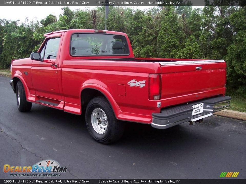 1995 Ford F150 XLT Regular Cab 4x4 Ultra Red / Gray Photo #17