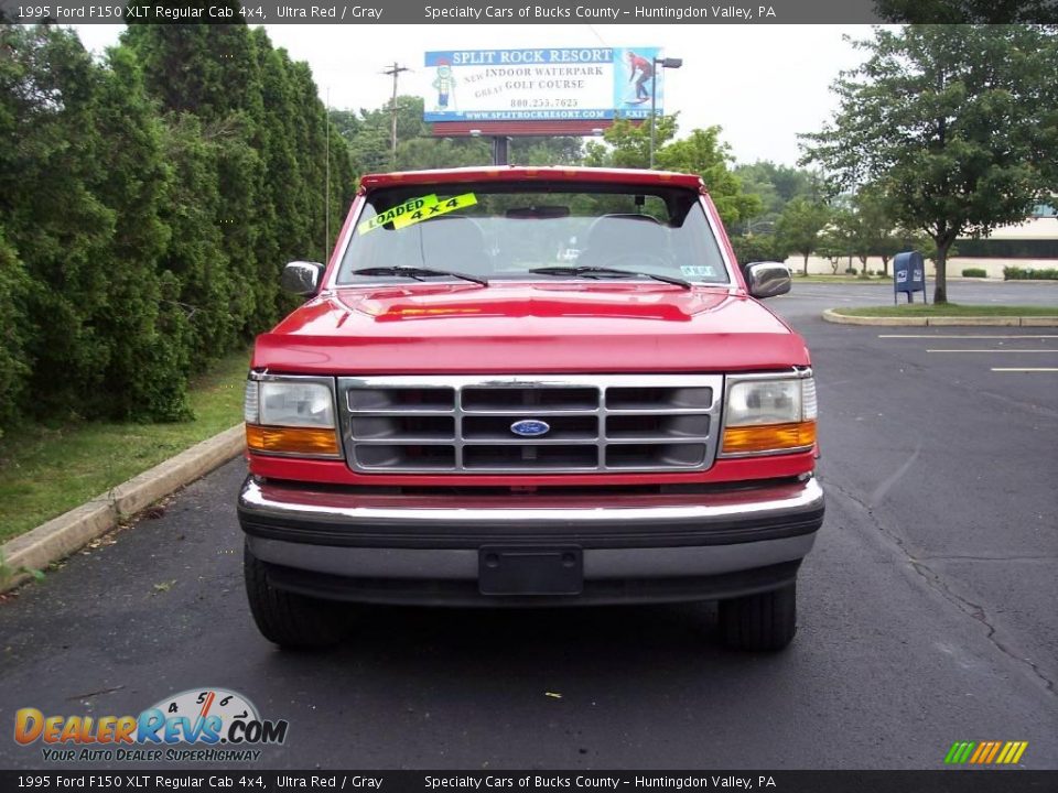 1995 Ford F150 XLT Regular Cab 4x4 Ultra Red / Gray Photo #21