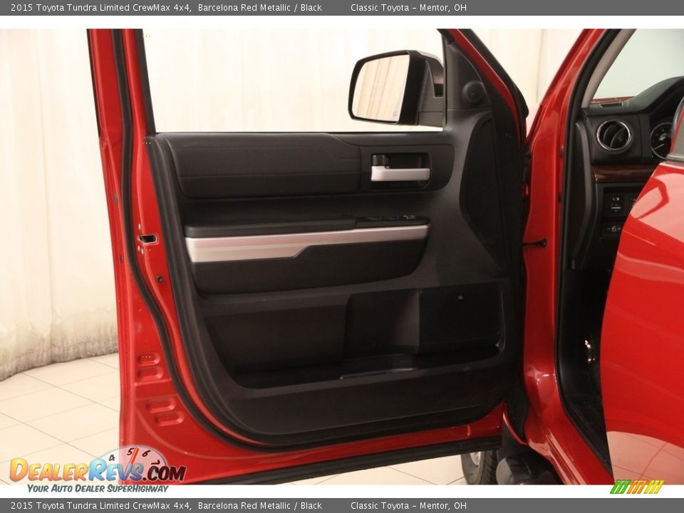 2015 Toyota Tundra Limited CrewMax 4x4 Barcelona Red Metallic / Black Photo #4