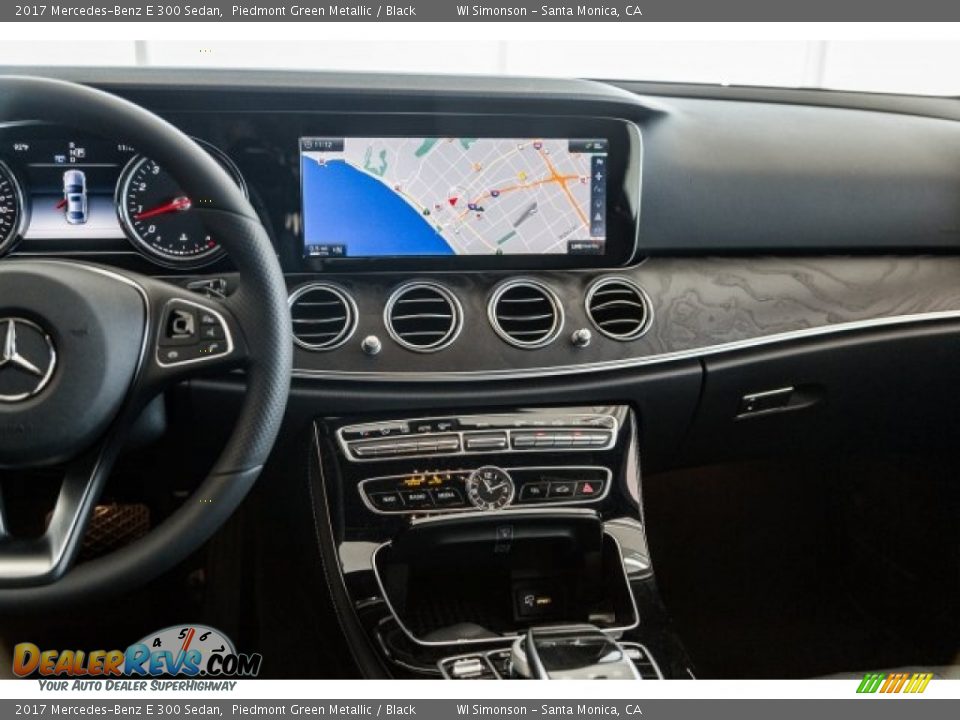 2017 Mercedes-Benz E 300 Sedan Piedmont Green Metallic / Black Photo #5