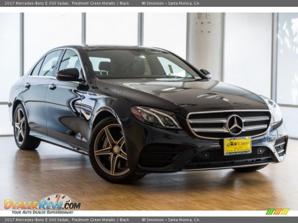 2017 Mercedes-Benz E 300 Sedan Piedmont Green Metallic / Black Photo #12