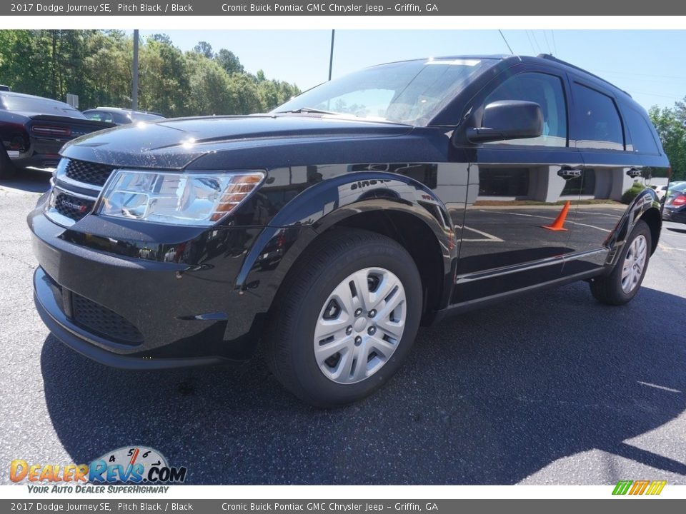 2017 Dodge Journey SE Pitch Black / Black Photo #3