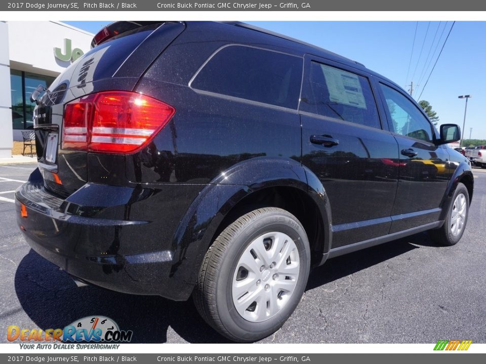 2017 Dodge Journey SE Pitch Black / Black Photo #7